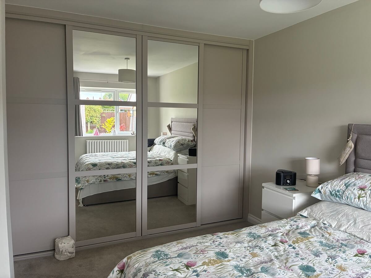 Mirror sliding wardrobe with a cashmere frame, Bloxwich, Walsall - alternative angle